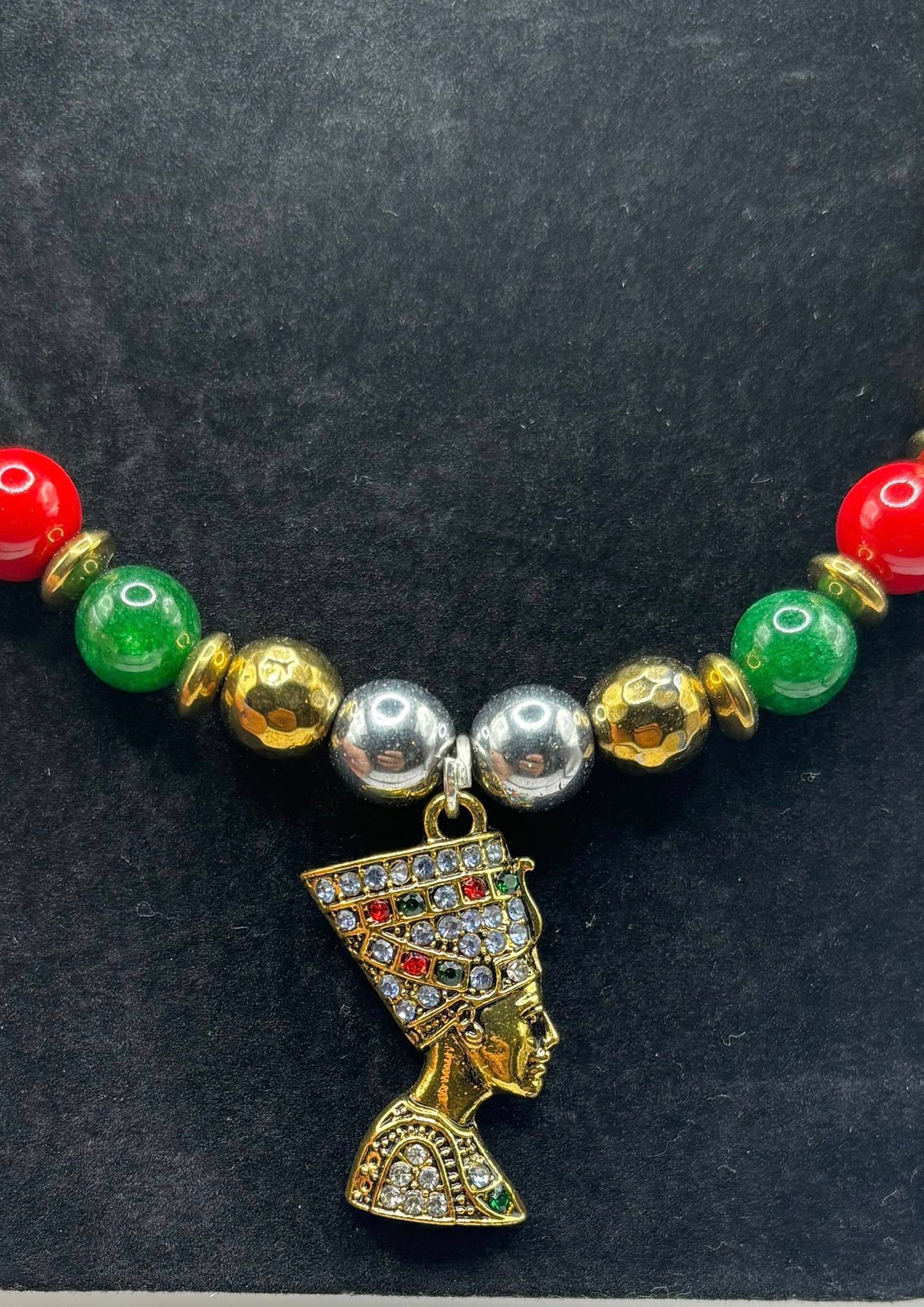 Pan-African Nefertiti Necklace – Royalty, Strength & Heritage