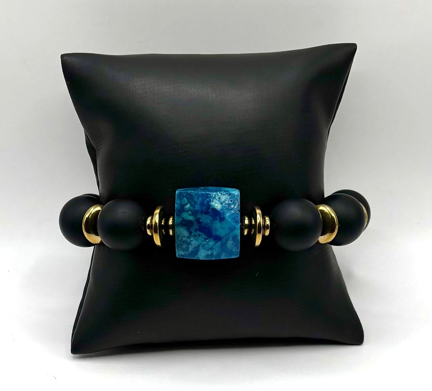 Matte Onyx & Blue Fossil Coral Bracelet – Strength, Calm & Modern Style