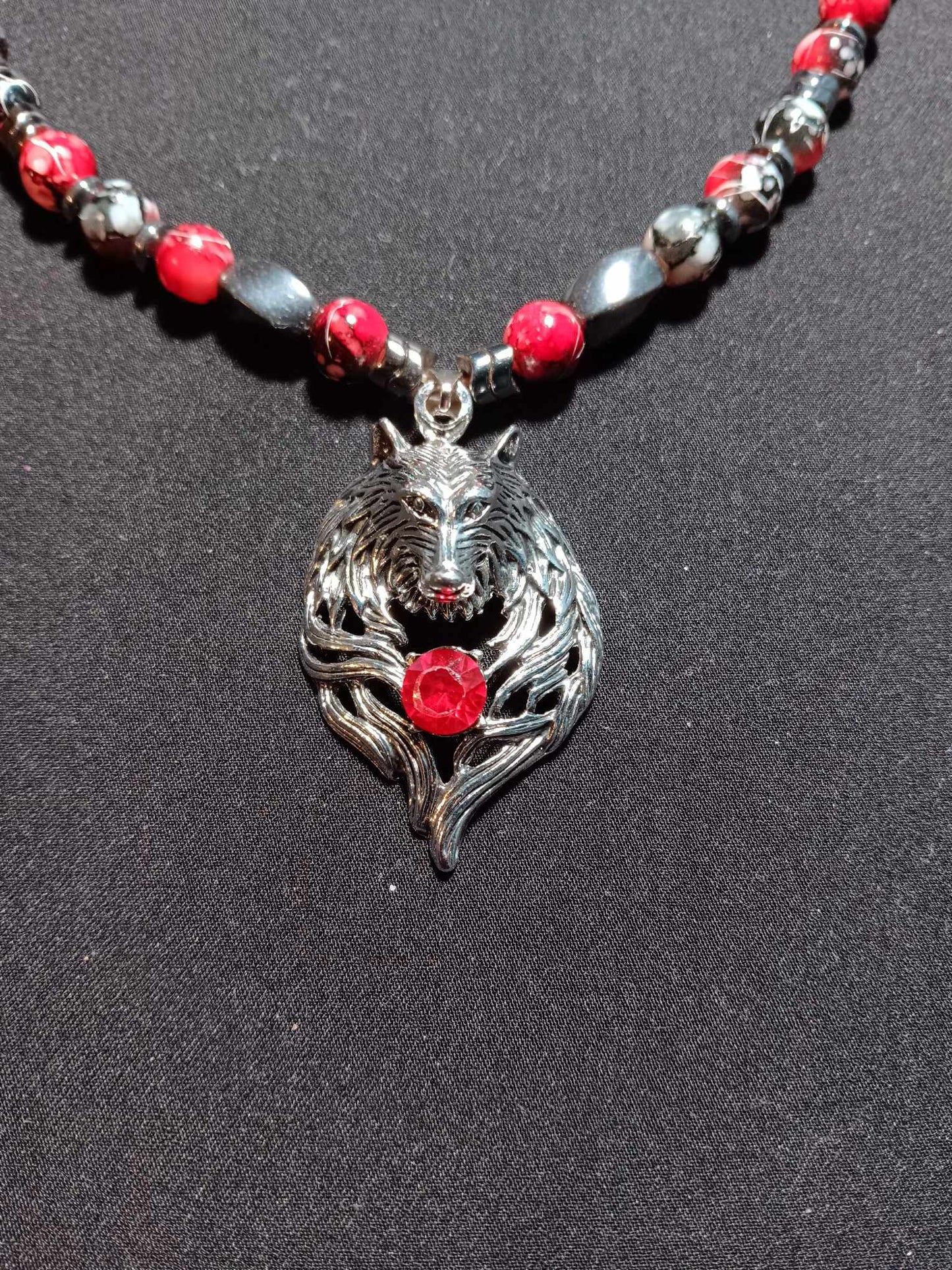 Red and Black Beaded Necklace with Wolf Pendant